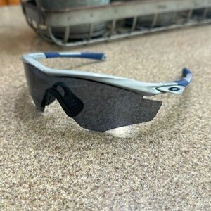 Oakley M2 Frame